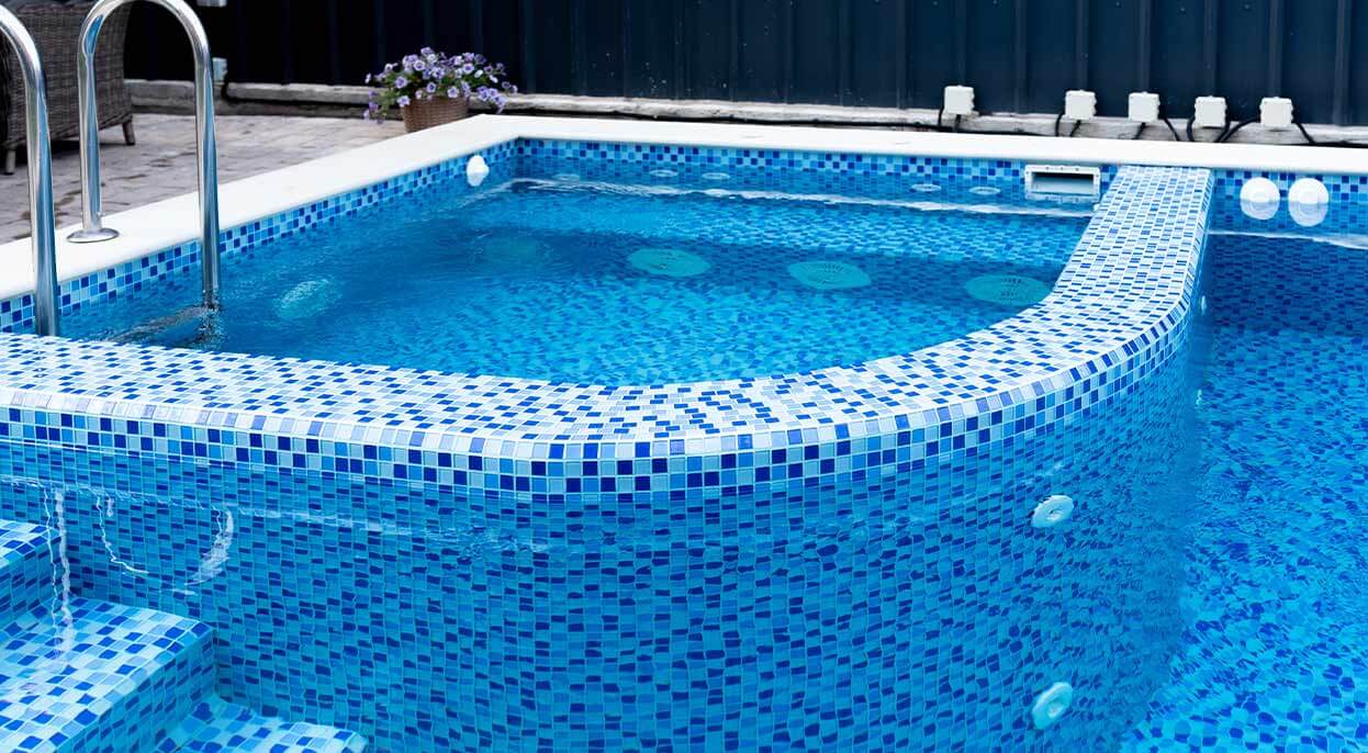 Pools & Water Feature -Jacuzzis